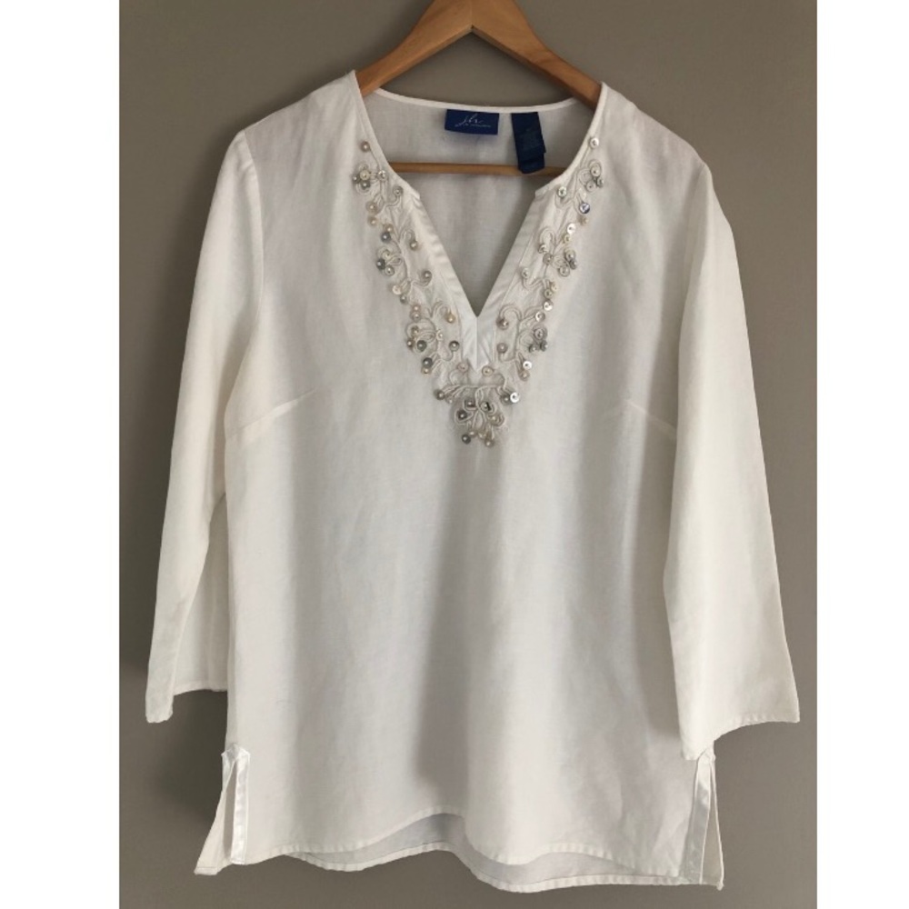 White J.H Collectables Beaded Linen Top